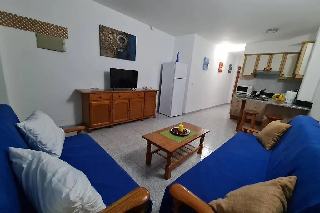 Apartamento Luminoso A Pocos Minutos De La Playa. contacts